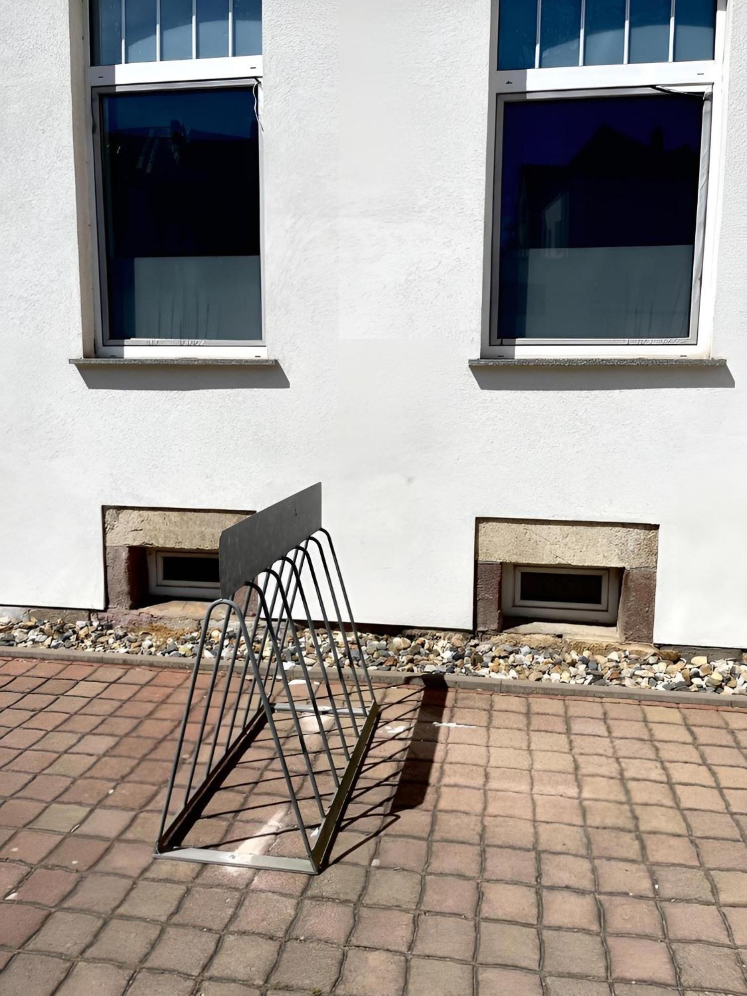 Raha Apartments - Charmantes Studio-Apartment - Hbf - Gratis Parkplatz Erfurt Exterior photo