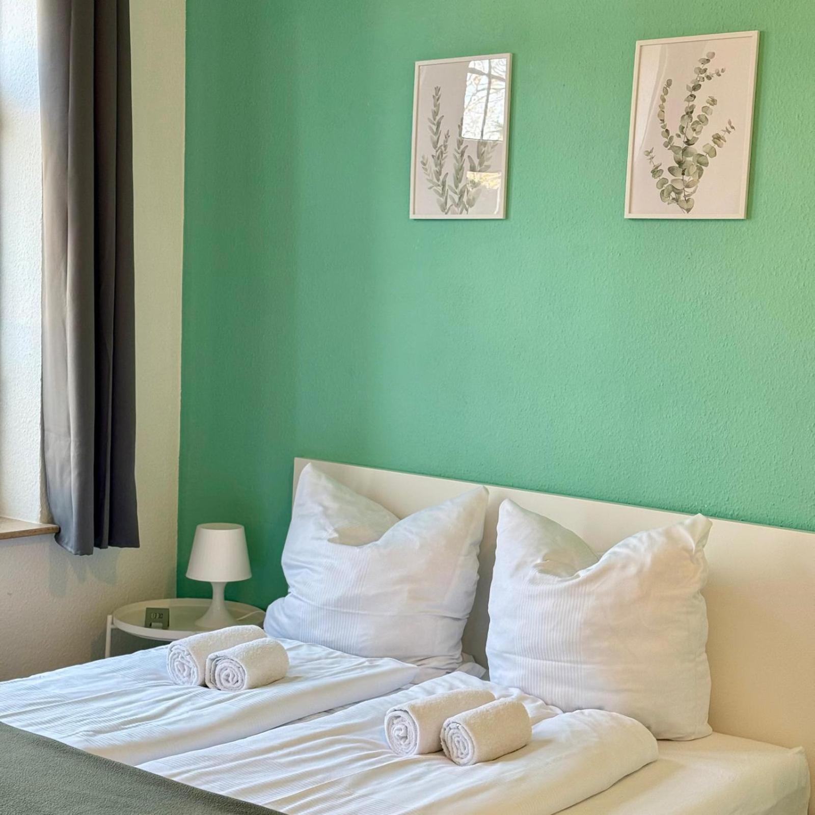 Raha Apartments - Charmantes Studio-Apartment - Hbf - Gratis Parkplatz Erfurt Exterior photo